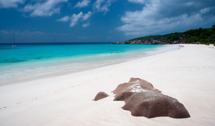 20110220-17-Petite-Anse-La-Digue-Seychelles