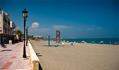 Sabinillas strandpromenad
