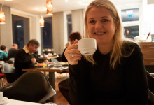 Anki intar frukost på Hotel Arnarhvoll, Reykjavik