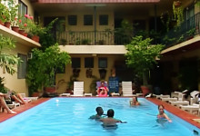 Pool på Nadi Bay Resort Hotel, Fiji