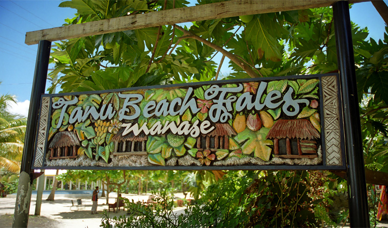 Skylt Tanu Beach Fales, Samoa