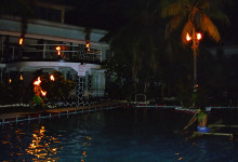 Elddans och show vid Aggie Greys, Samoa