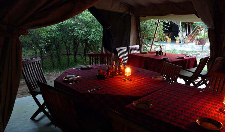 Frukost på JK Mara Camp, Masai Mara Kenya Frukost på JK Mara Camp, Masai Mara Kenya