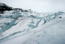 Berg och is på Sólheimajökull, Island