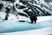 Äventyrare på glaciären vid Sólheimajökull, Island