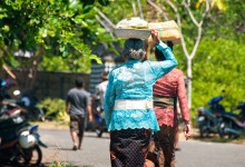 Balinesiska kvinnor i Sanur, Bali