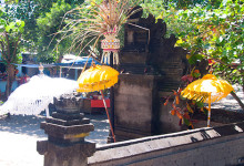 Portal för tempel vid Sanur strandpromenad, Bali
