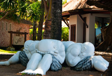 Statyer vid Puri Santrian Beach, Sanur Bali