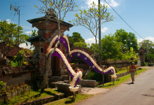Tempel längs Banjar Baung i Sayan, västra Ubud Bali