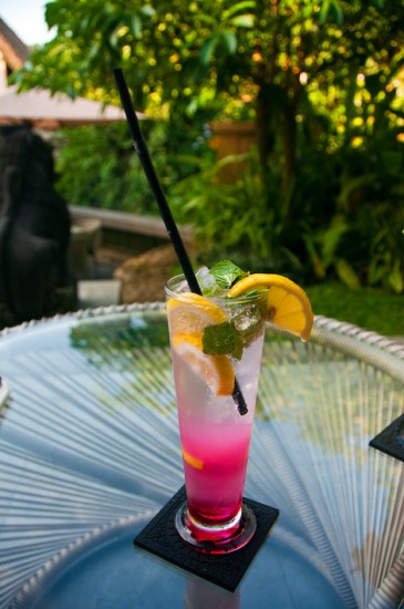 God drink på Oops Restaurant och Bar, Ubud Bali God drink på Oops Restaurant och Bar, Ubud Bali