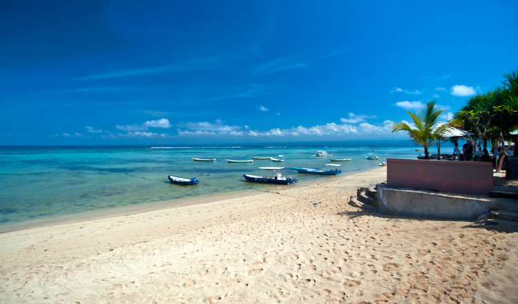 Vy från stranden vid Indiana Kenanga Villas, Lembongan