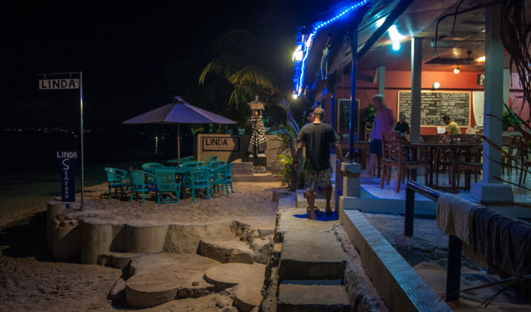Linda's Bungalows, Nusa Lembongan, Bali