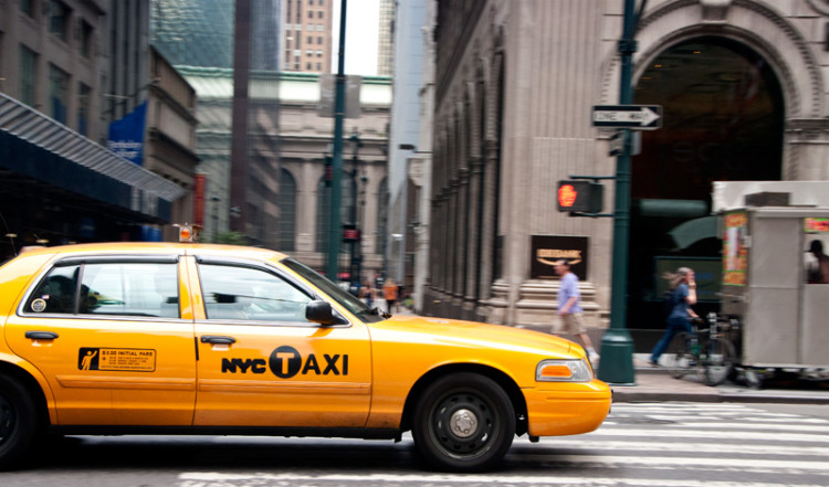 NYC Cab, Taxi bil på 5th Avenue