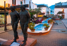 Statyer, Estepona
