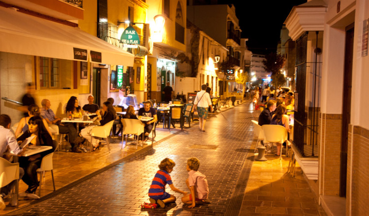 Calle Malaga, Estepona centrum Calle Malaga, Estepona centrum