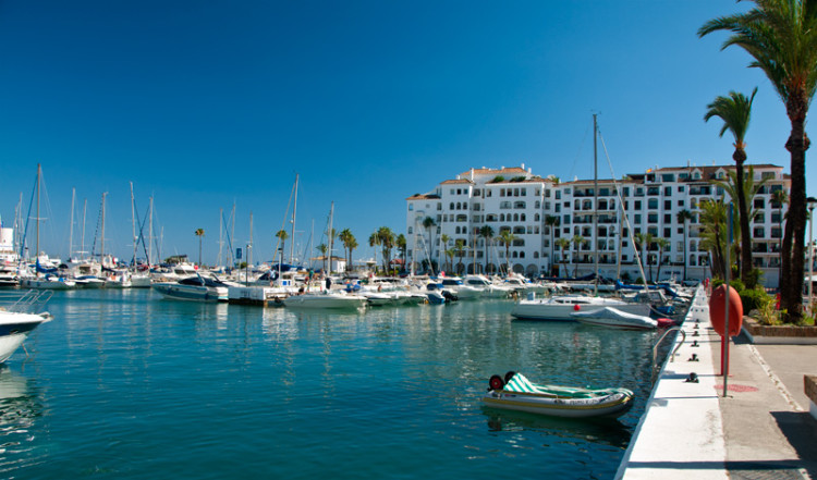 Hamnen i Puerto de la Duquesa