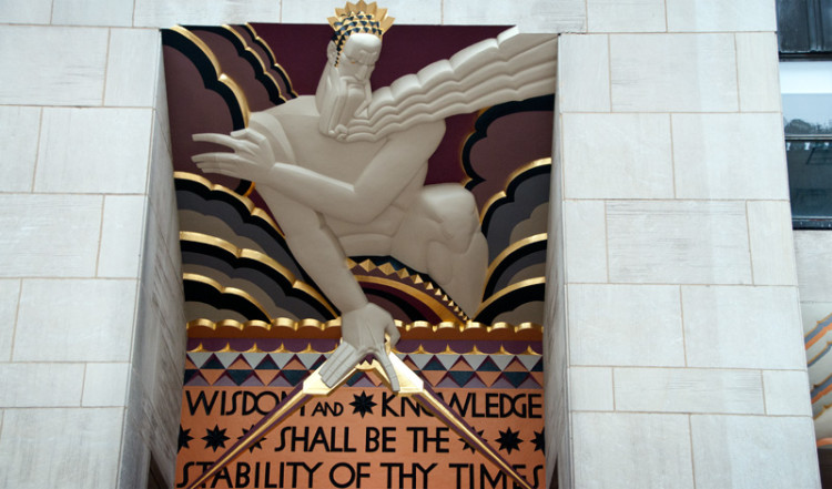 Frisen av Lee Lawrie på GE building vid Rockefeller Center, New York