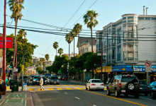 Trafik längs Mission Street San Francisco