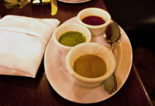Tre såser på Colibrí Mexican Bistro, San Francisco
