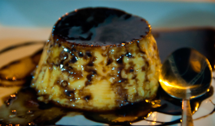 Flan på Manolo Restaurang, Sabinillas Flan på Manolo Restaurang, Sabinillas