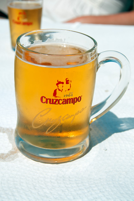 Cruzcampo öl på Bar Los Ibericos Jabugo, Sabinilla