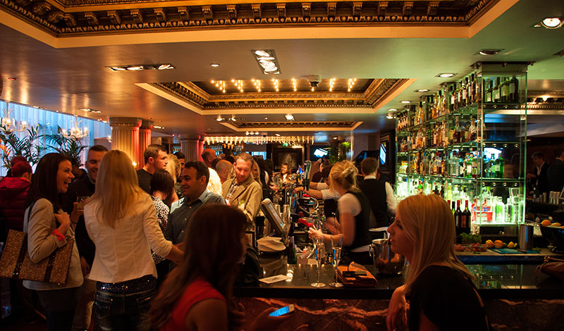 Le Monde Bar & Restaurant, Edinburgh Skottland