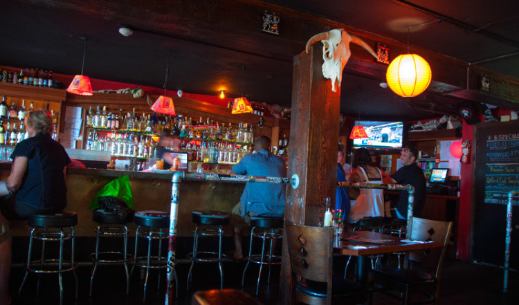 El Chupacabra, Alki, Seattle