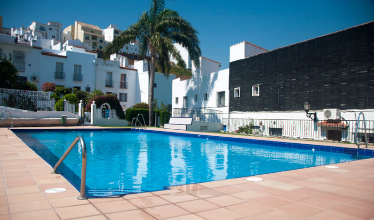 Pool i Monte Viñas, Manilva