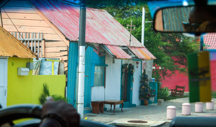 Taxi på väg från Jan Thiel till Willemstad