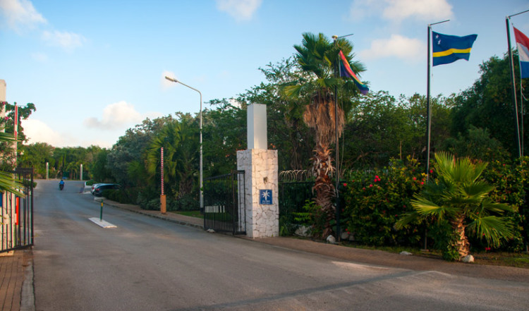 Infart till Floris Suite Hotel, Piscadera, Curacao