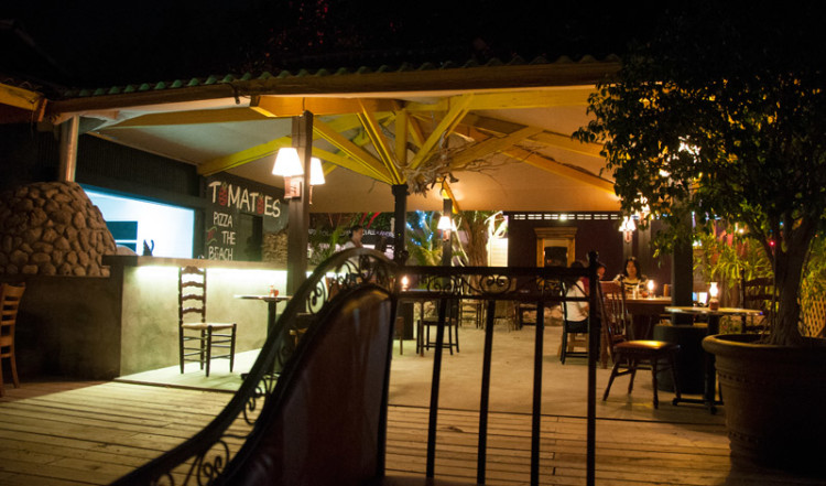 Tomatoes Restaurant vid Pirate Bay i Piscadera, Curacao