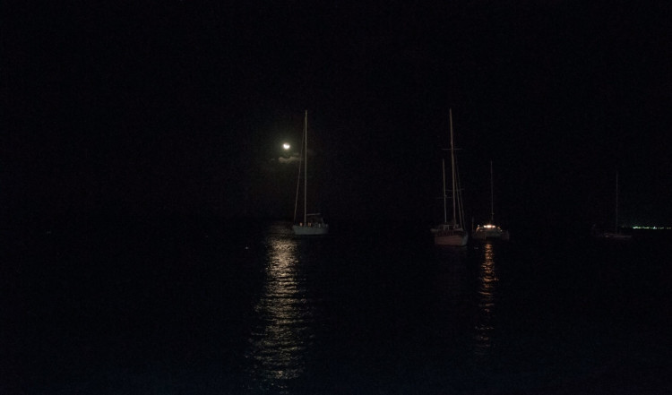 Månsken speglas i havet, Bonaire
