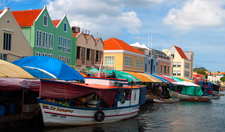 Floating market i Willemstad, Curacao