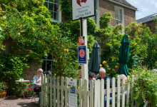 Peacocks Tearoom, Ely