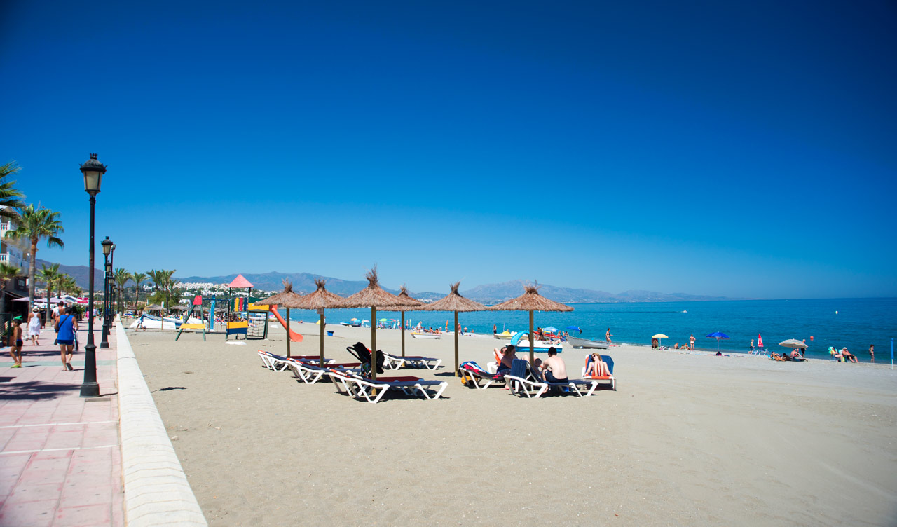 Sabinillas strand