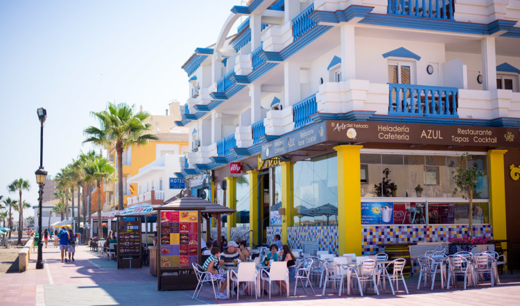 Cafeteria Azul, Sabinillas
