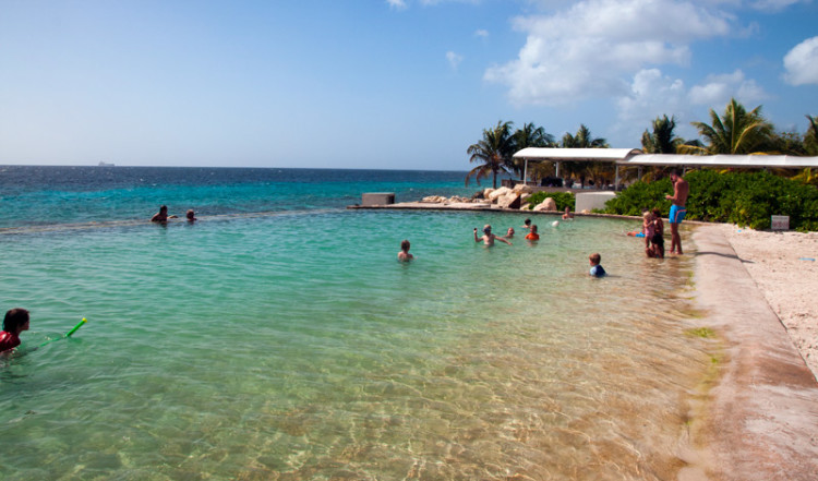 Papagayo Beach Club