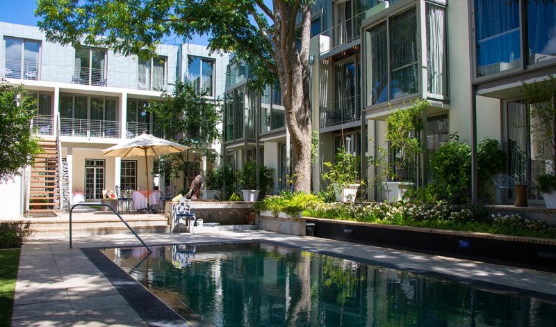 Pool at Oude Werf hotel, Stellenbosch