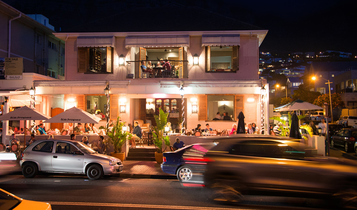 The Grand Cafe & Society i Camps Bay, Sydafrika