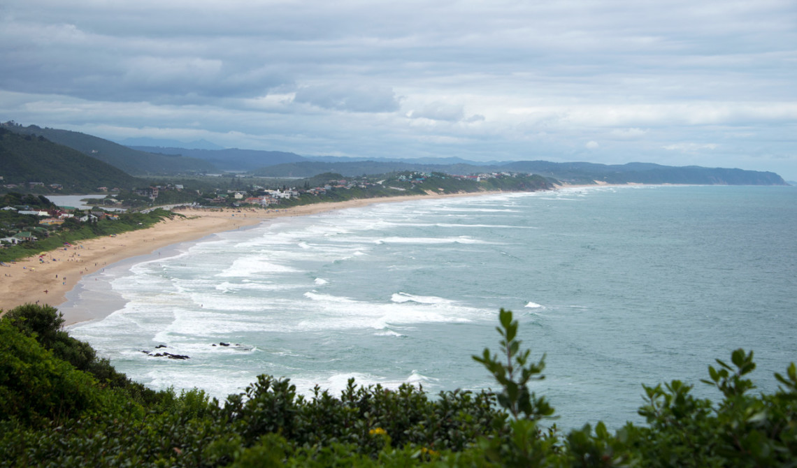 Vacker vy över kuststräckan vid Wilderness, Garden Route