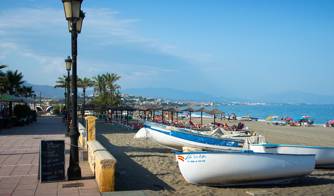 Sabinillas strandpromenad