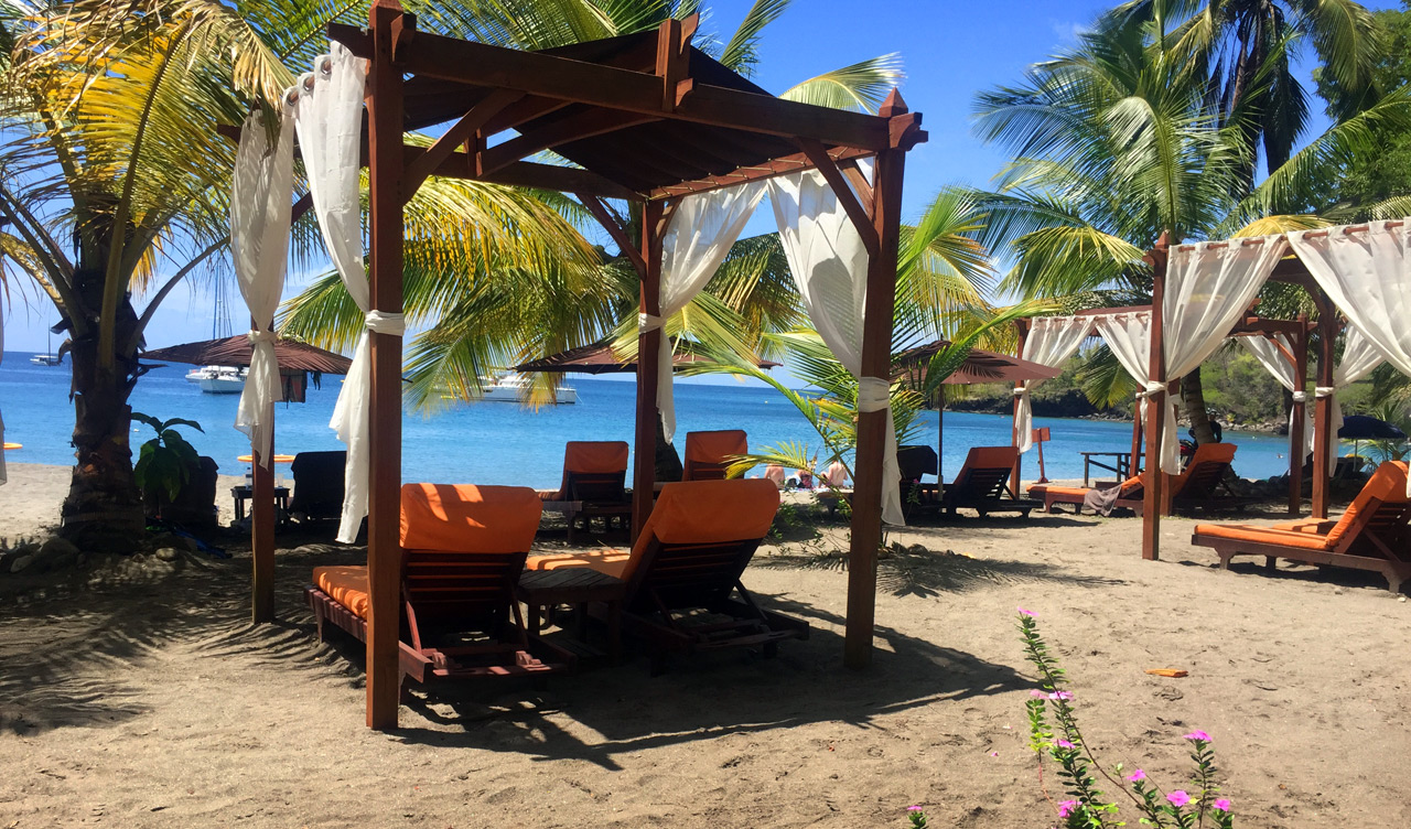 Cabanas på stranden, Ti Kaye Resort & Spa, Saint Lucia