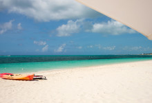 Under ett parasoll, West Bay Club Resort, Turks & Caicos