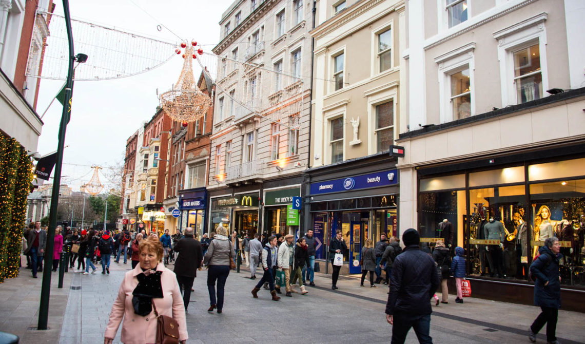 Shoppinggatan i Dublin