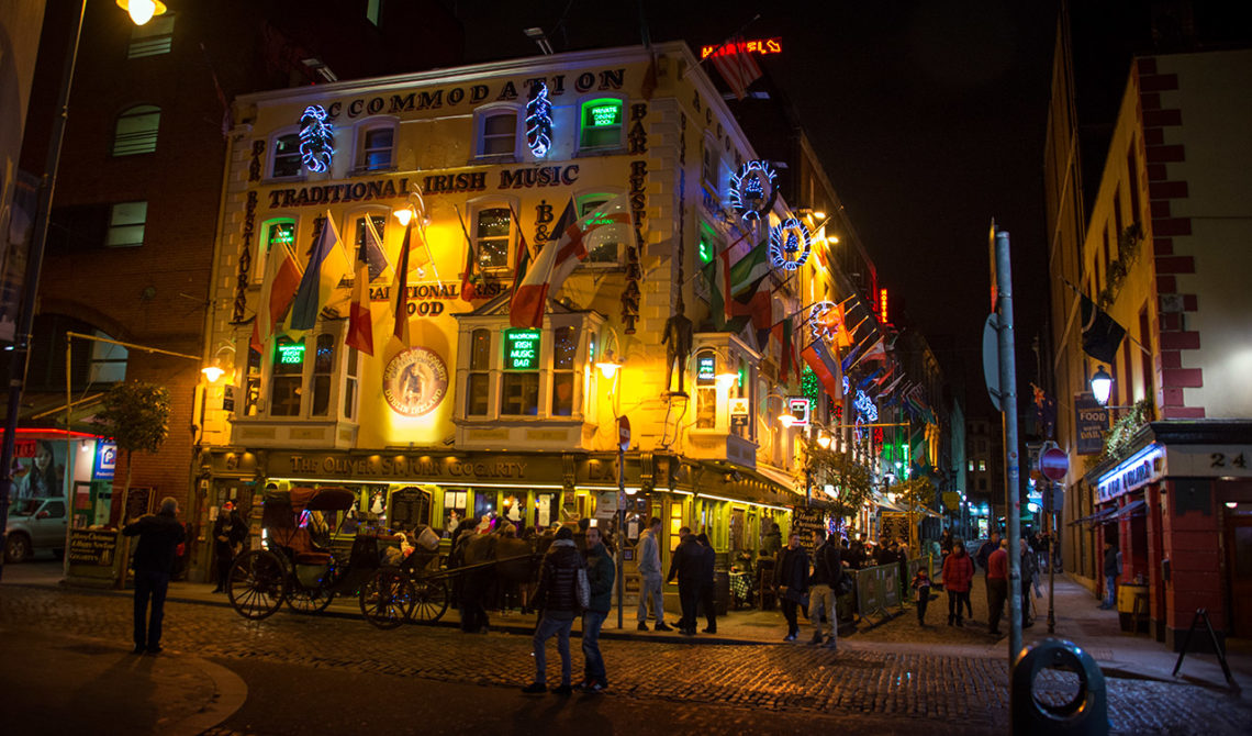 Temple bar i hjärtat av Dublin