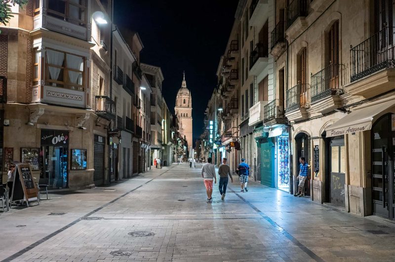 Rua Mayor in the evening, Salamanca Spain