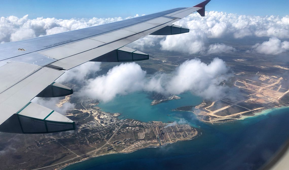 Air Canada går in för landing i Havanna, Kuba